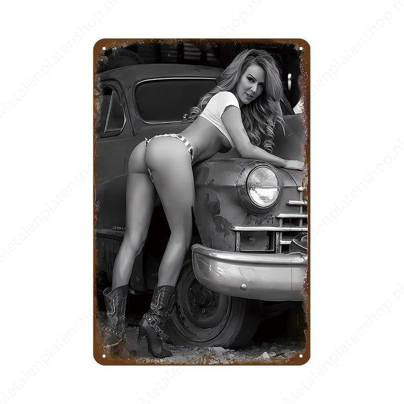 Pin-up Vrouw met Pick-Up